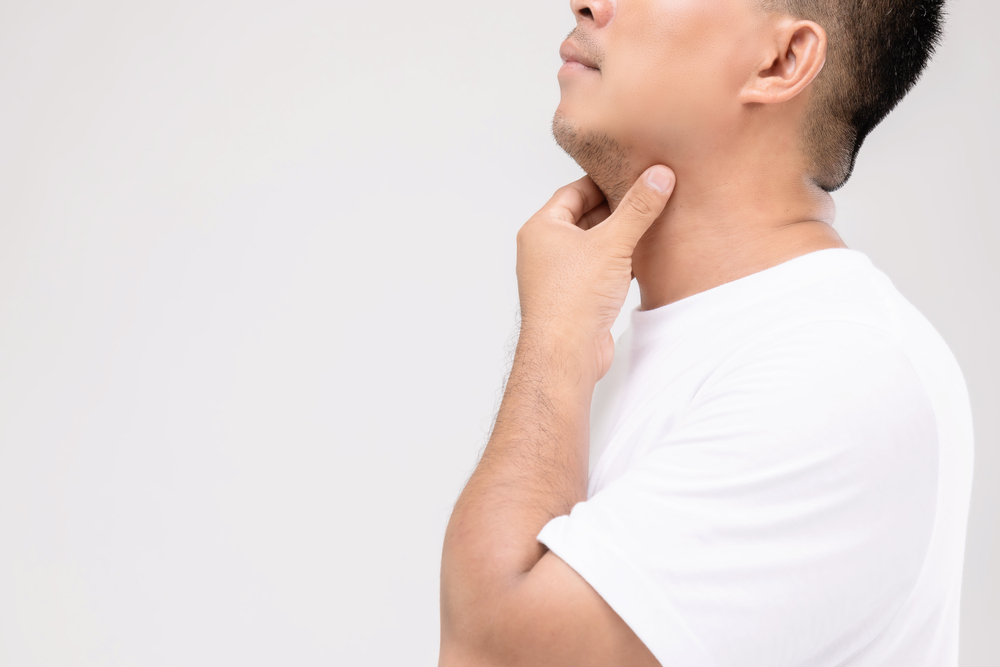 Đâu là dấu hiệu ung thư vòm họng bạn cần cảnh giác?